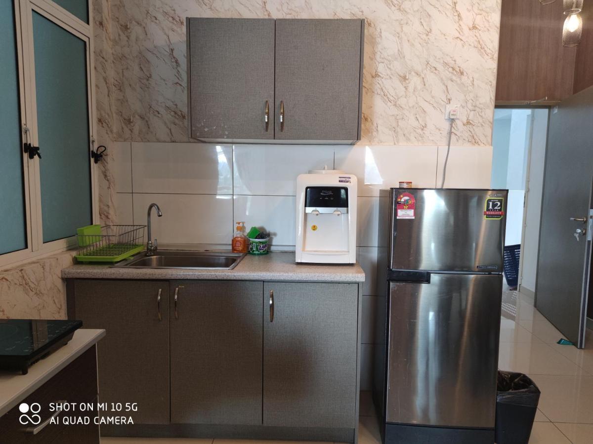 Bangi Gateway Service Apartment Kampong Sungai Ramal Dalam Exterior photo