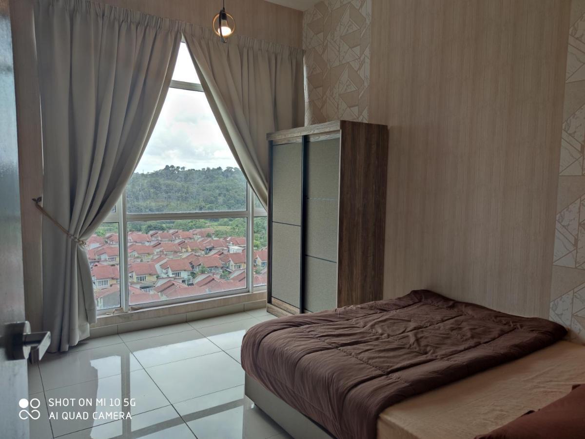 Bangi Gateway Service Apartment Kampong Sungai Ramal Dalam Exterior photo